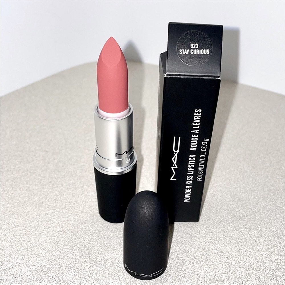 MAC Stay Curious  powder kiss lipstick